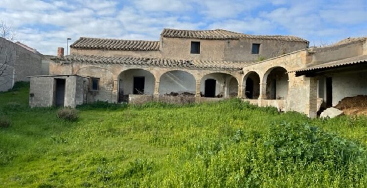 casa campidanese centro storico Settimo San Pietro agenzia immobiliare vende Cosmopolitan Centro Servizi Immobiliari