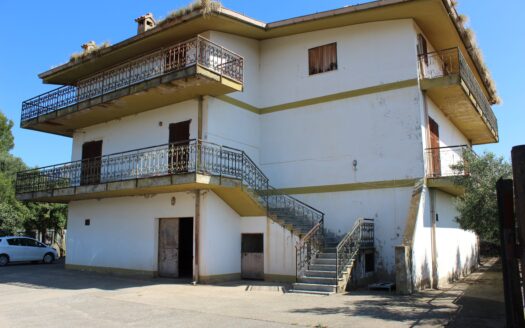 Casa Indipendente a Iglesias